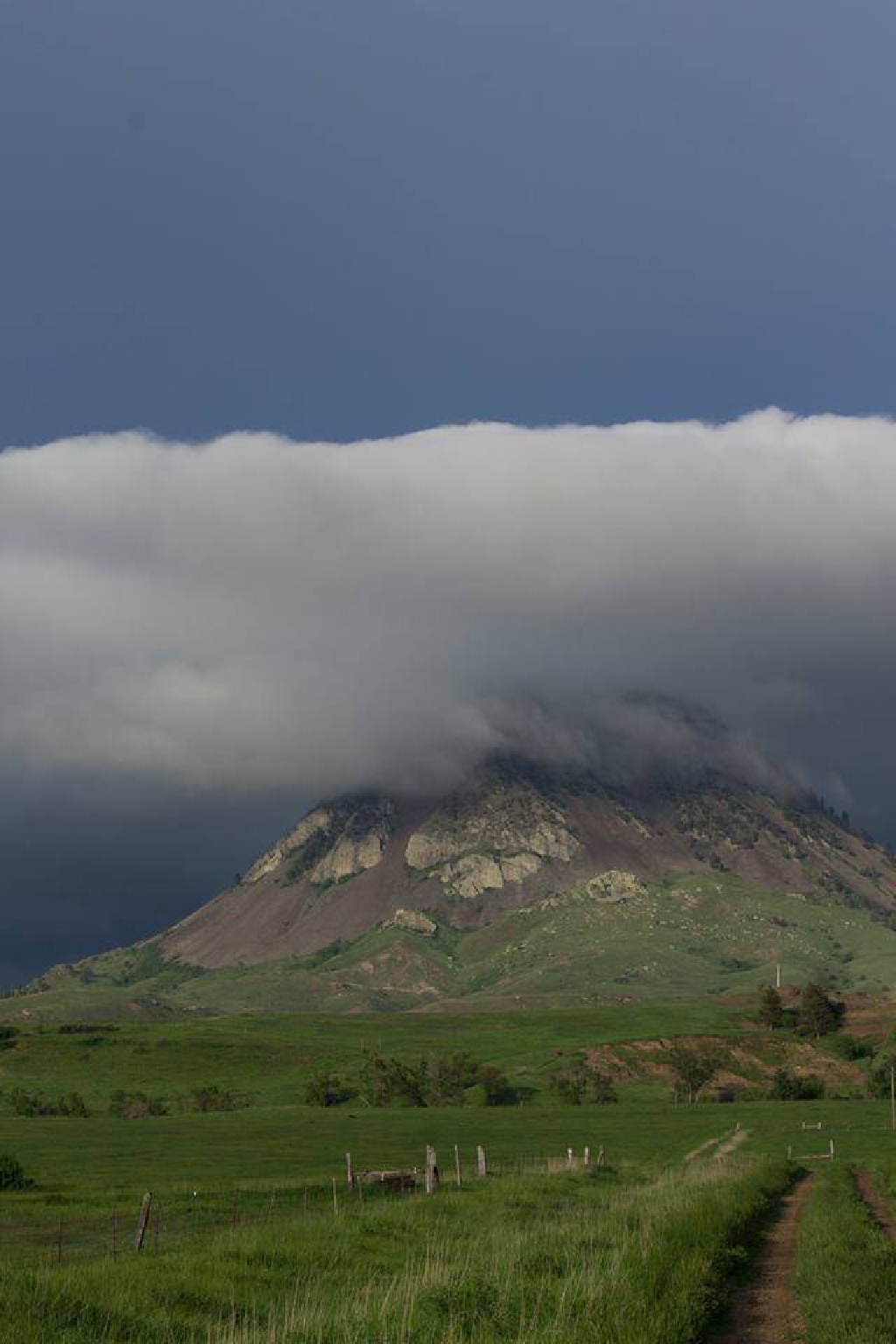 Black-Hills-SD/1024x768_Bear Butte.jpg
